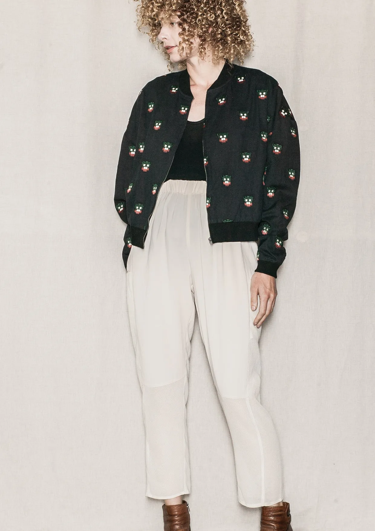 BOMBER JACKET - LINEN black with embroidery