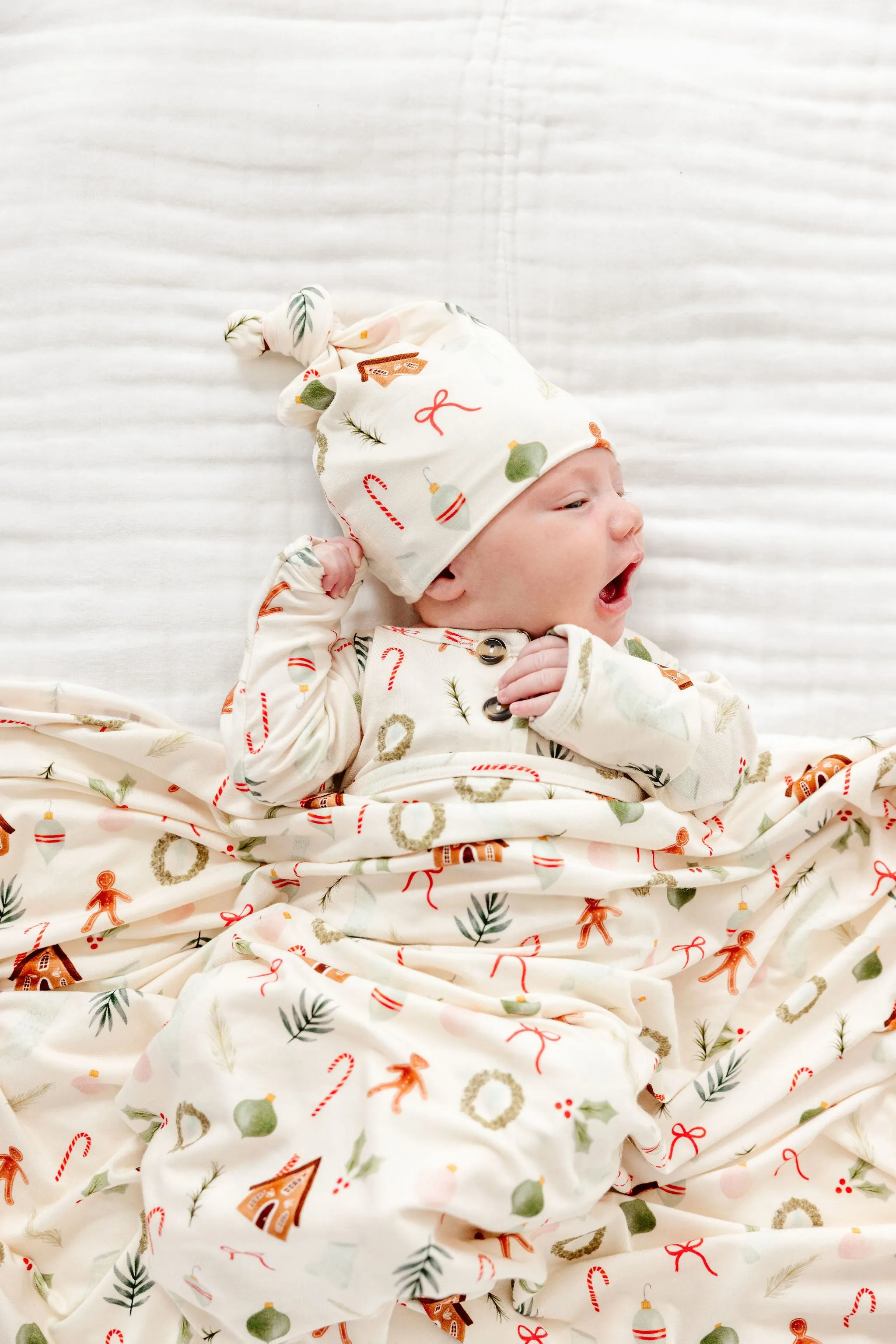 Buddy Newborn Hat Bundle (Gown)