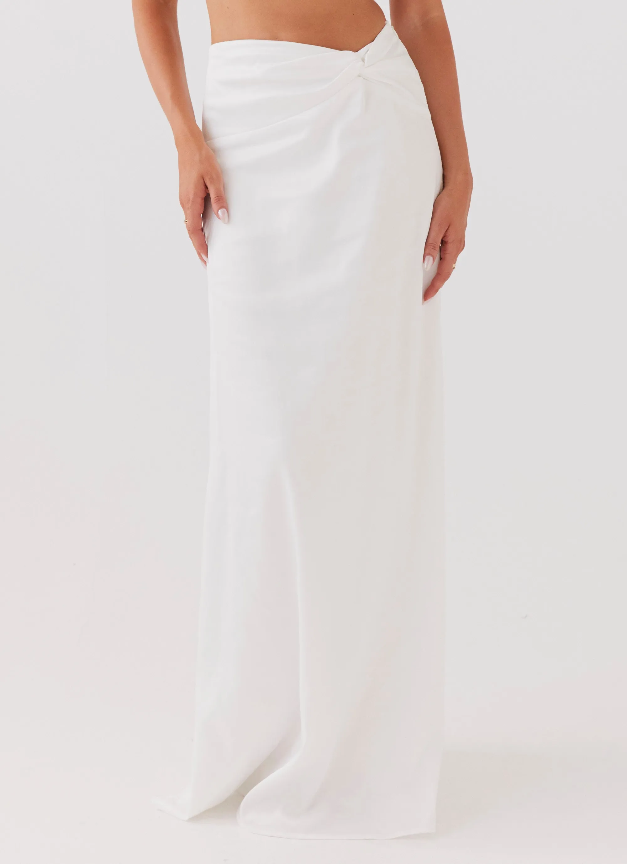 Crescent Light Twist Maxi Skirt - Ivory