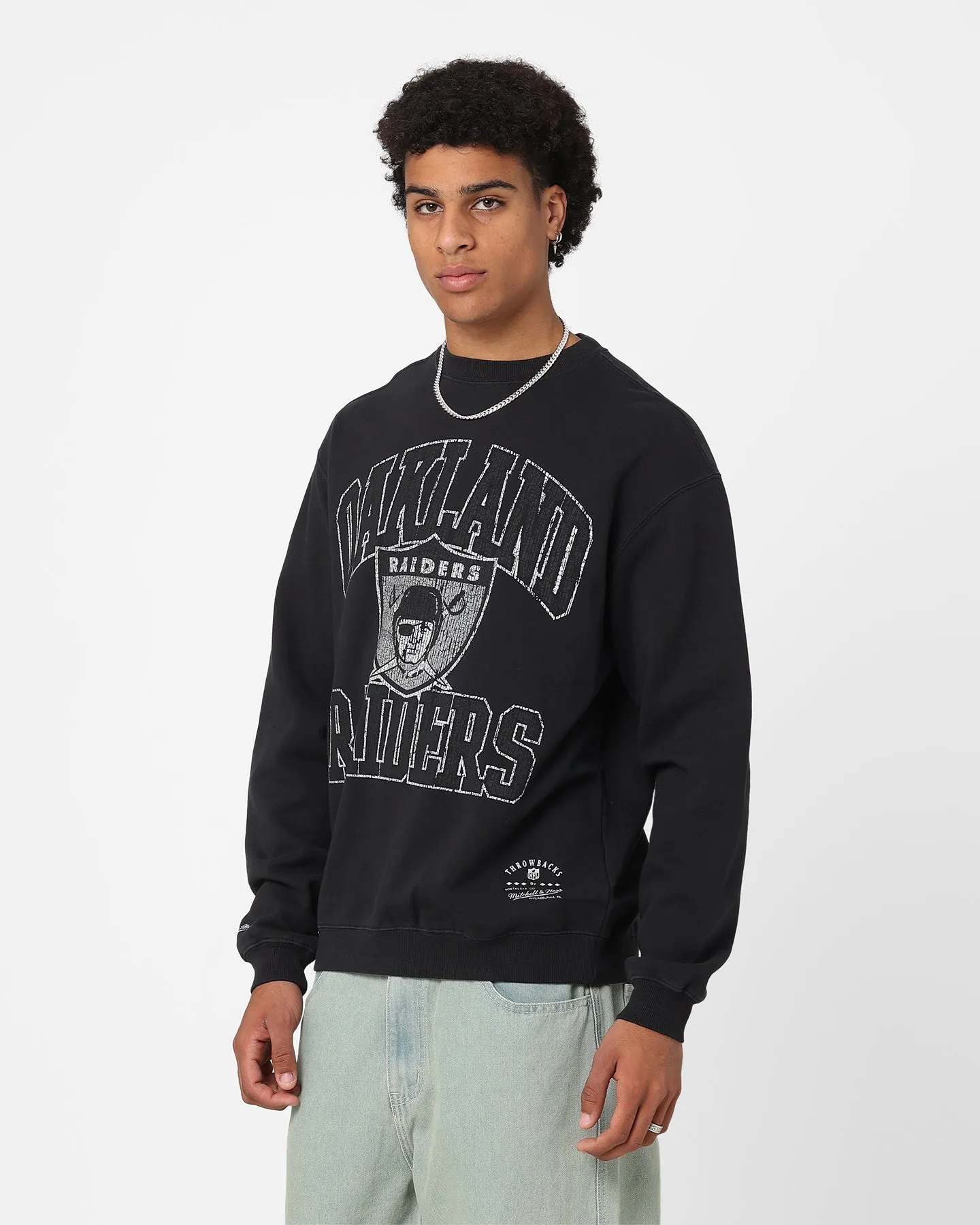 Mitchell & Ness Oakland Raiders Ivy Arch Crewneck Faded Black