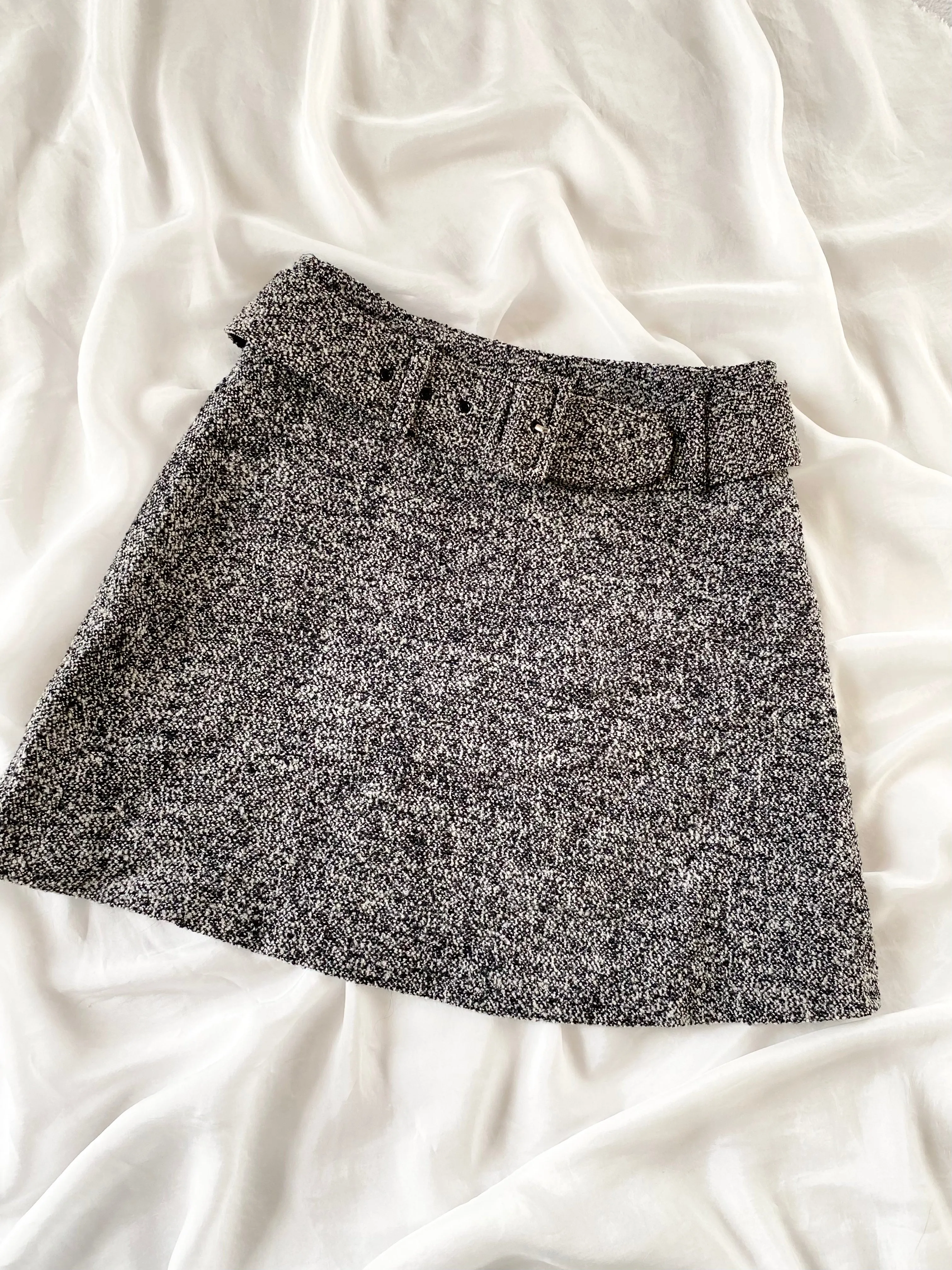 Vintage Grey Tweed Belted Mini Skirt (2)